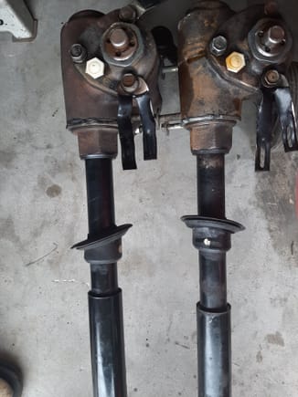 Steering box on right is for sale