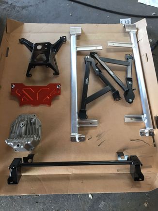 HPP 2in1 Diff Cradle/Brace thank you GoodfellaFD3S
D/P fender braces
D/P floor support bars
Rear sub frame stiffener
Front sway bar brace
Greddy hi capacity diff cover