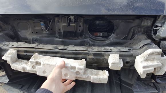 The styrofoam energy absorber was damaged and I removed the intake sock and VFAD. The radiator air scoop is fine, just some plastic scrapes that probably where already there. I observed some prior, and it's not a problem.