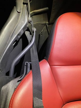 Hey!
Can anyone tell me where these two rear soft top frame straps are fixed to in the back?

Thanks for the info!

Jason 