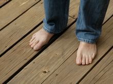 Toes