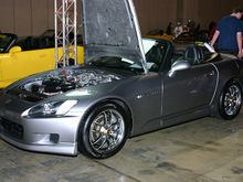 hin_philly_62604_s2000_16.jpg