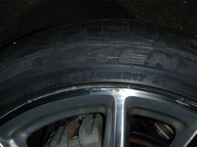 RE050 BZ sidewall markings