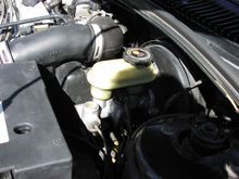 Saturn Engine Bay 20060401 075.jpg
