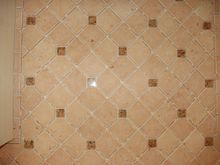 CloseupTile