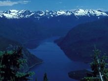 chelan lake.jpg