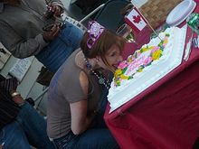 144707300308_0_ALB.jpg