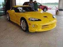 Viper At Dealer 008.jpg