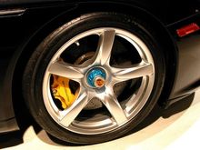 Porsche Carrera GT Left Wheel.jpg