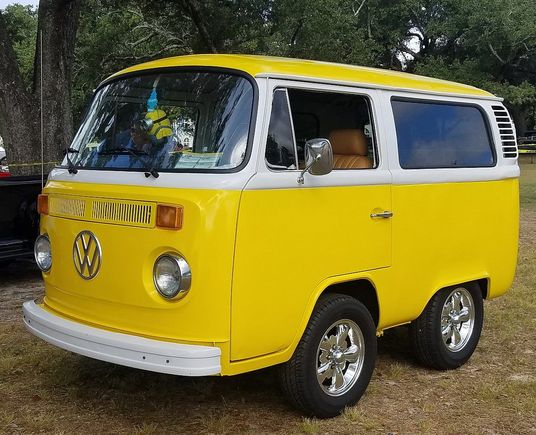 Always a short bus or two at Cruisin.