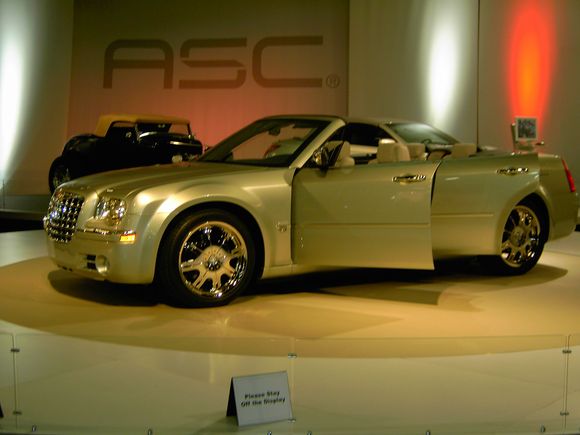 05 Detroit Auto Show 037.jpg