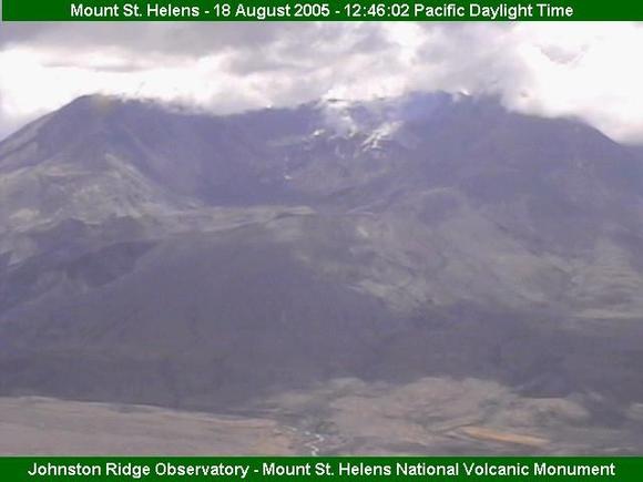 mshvolcanocam08-18-05-1246a.jpg