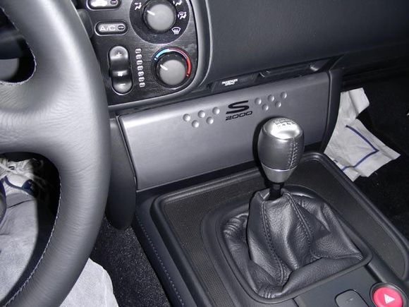 car120805 001k.jpg