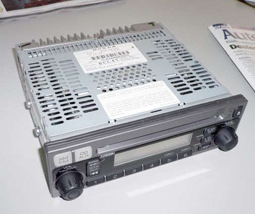 radiotop1.jpg