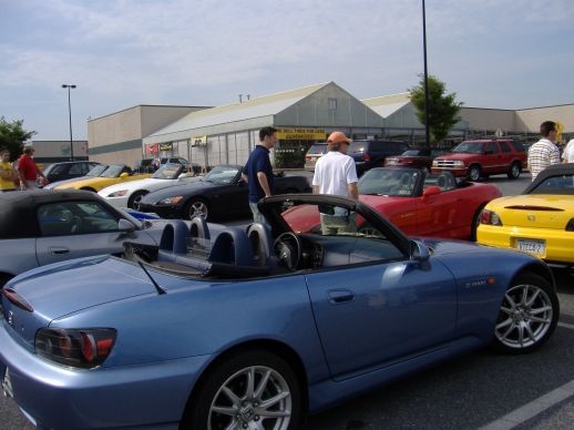 Parking lot 1.jpg