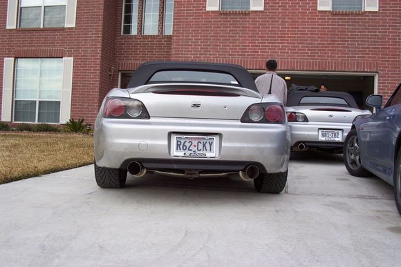 exhaustE.jpg