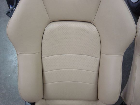 S2000 - tan seats 004.jpg