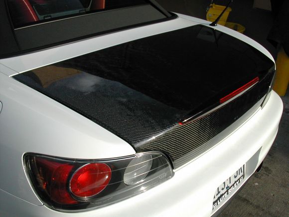 CF trunk lid 017.jpg