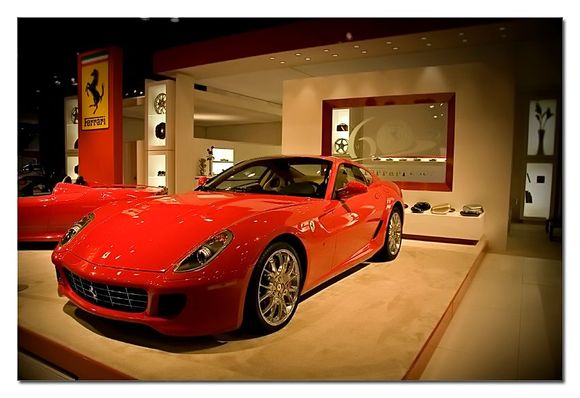 ferrari3.jpg