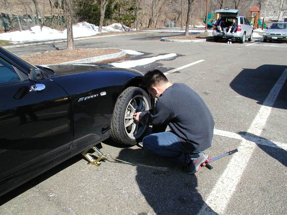 Dan_tires.JPG