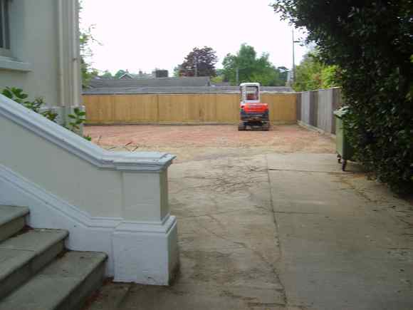 S6000837.jpg