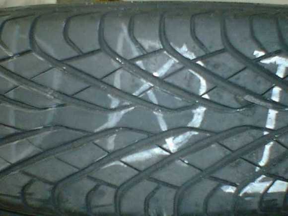 Front Passenger Tires.jpg