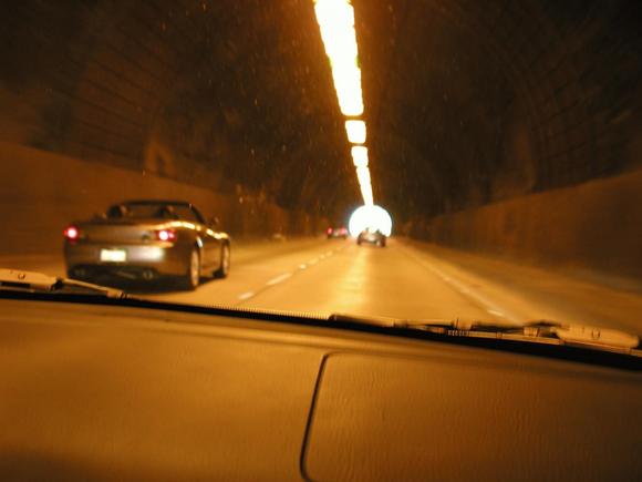 Tunnel Kanan frnt.jpg