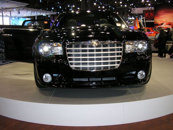 CRYSLER 300 LIMO.jpg