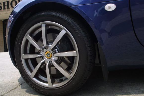 front-wheel.jpg