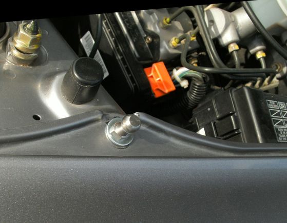 Fender Mounted Ball Stud.jpg