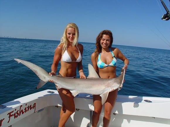 OUTDOOR T_V_ SHOW  GIRLS GONE FISHING.jpg