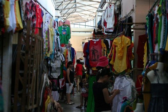 d16 market4