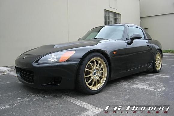 SSR_Type-F_Gold_17_S2R_03.thumb_big.jpg