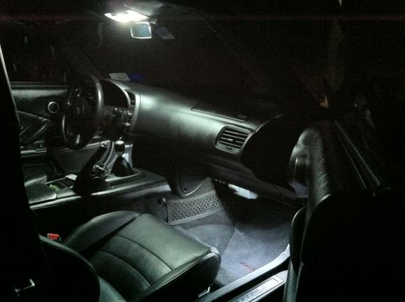 LED Floor with LED Dome Lights on (Passanger Side)