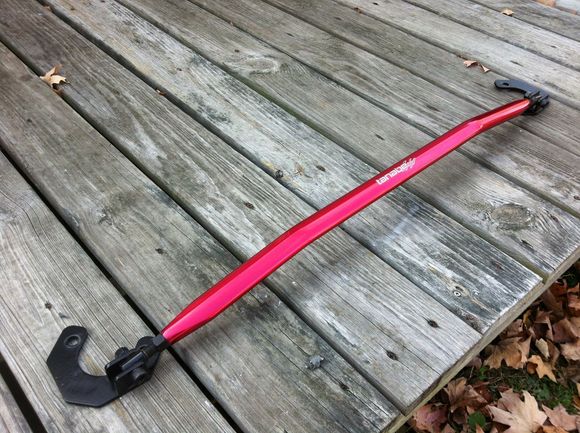 tanabe front strut brace