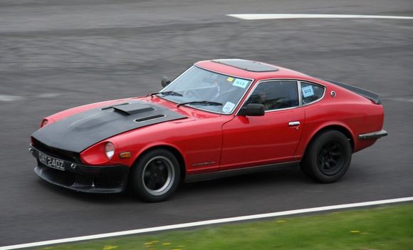 38 Datsun On track
