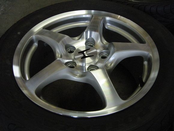 AP1 wheel 2.jpg