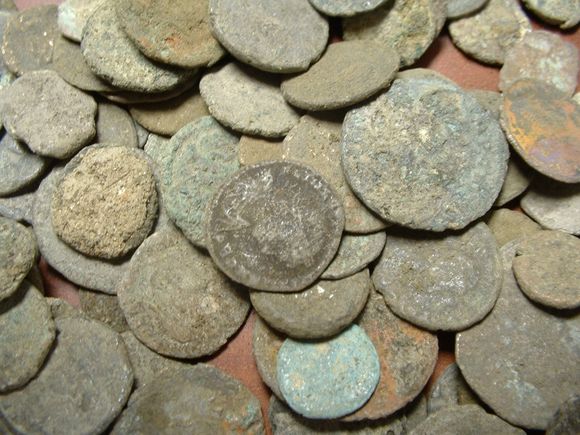 roman coins 016.jpg