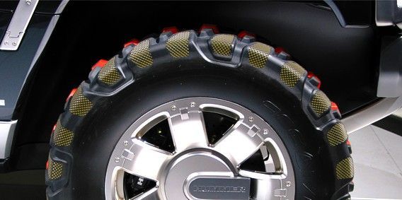 Hummer H3T Wheel.jpg