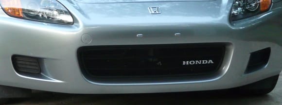 Custom grill with early Honda emblem