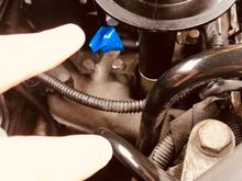 Hi all can anyone confirm if my 95 aero 2.3 2009 should have this extra pipe on the oil filler neck ? As ive got no way to connect to anything? 🤦‍♂️