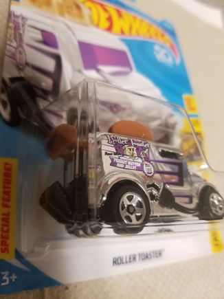 Really wish this was more of an xB body. Hot Wheels almost got it right, ALMOST! Roller Toaster