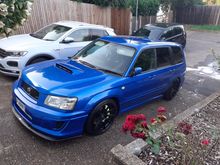 Not an impreza but its sort of a Wagon. 
XXR 527 ET35 8.75J
The wheels get a lot of hate but on some cars they just work👌