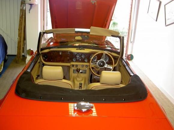 Not my scoob this is my concourse 1972 TR6
