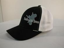 trucker hat solid mesh back no buckle,