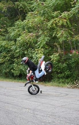 180 can crush stoppie