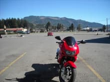 Lunch break at the truck stop in Morton. There were never less than 6 bikes at the place at any time.