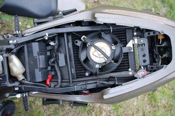 Custom underseat radiator