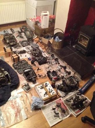 motor in bits over christmas.
My chick was going mental as the dinning room became the vtrs resting place.