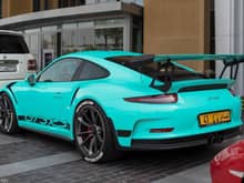 Tiffany Blue Porsche 991 GT3 RS from Oman in Dubai. This photo was taken by Akash Kumar.